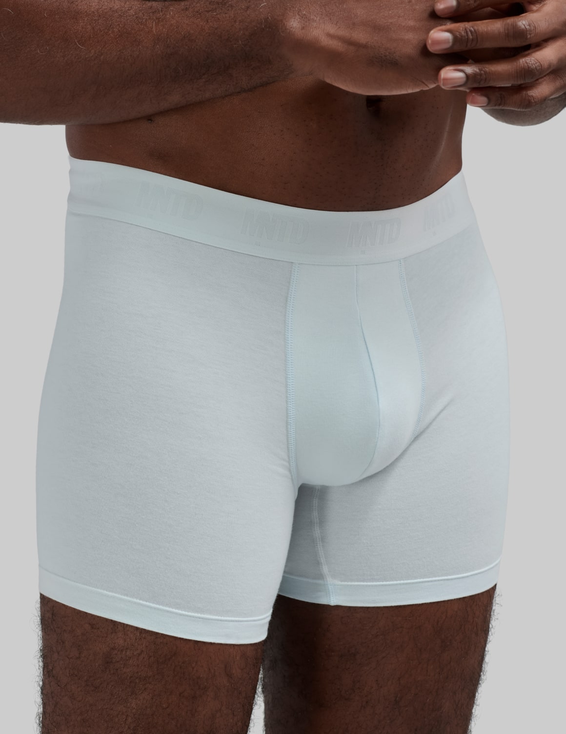 model: Waist 33