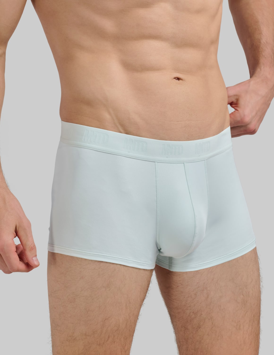  model: Waist 33" wearing size M