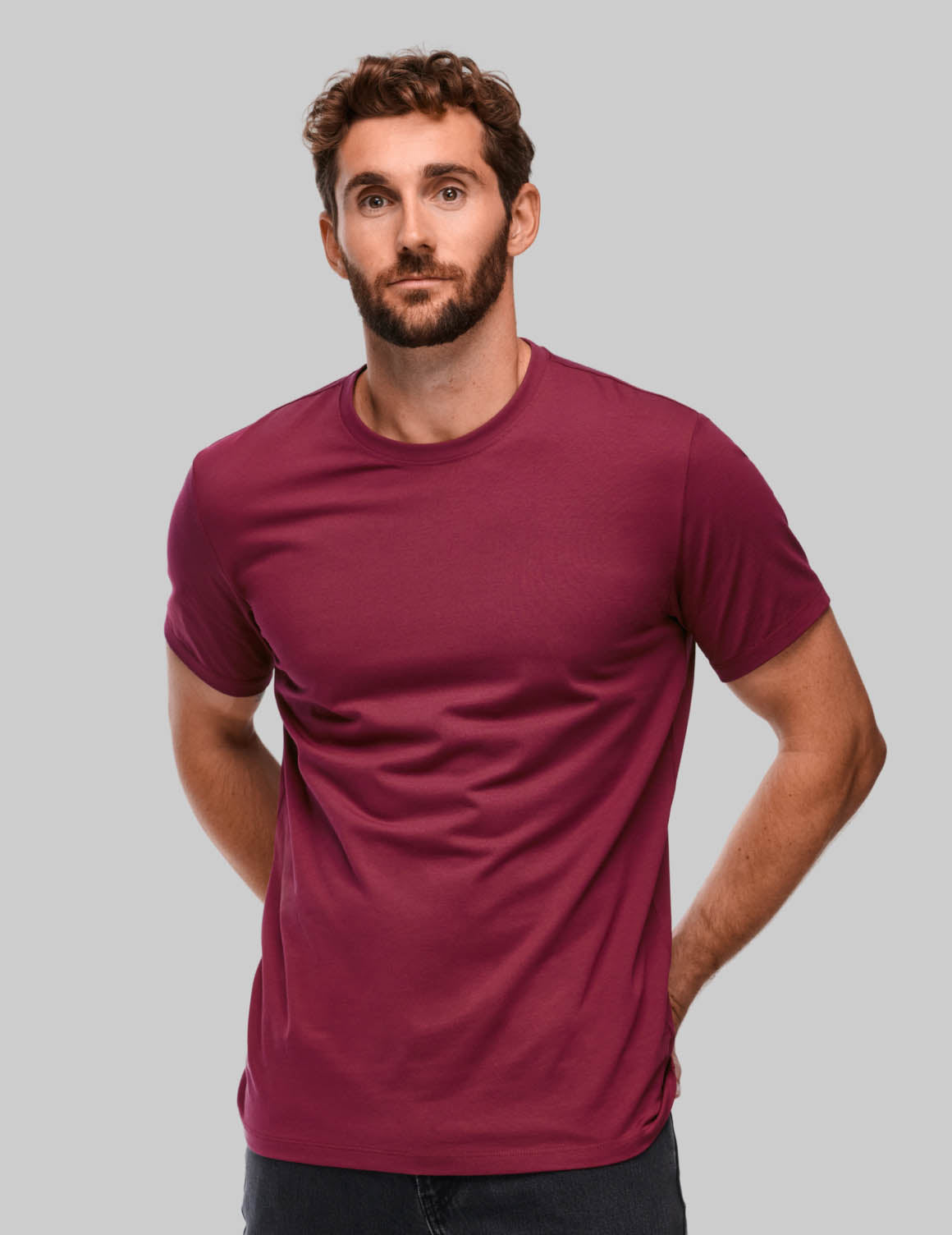 model: Height 6'2”, wearing size M
